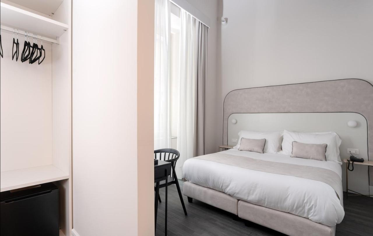 Guest house Artemisia Domus - Giardino Naples