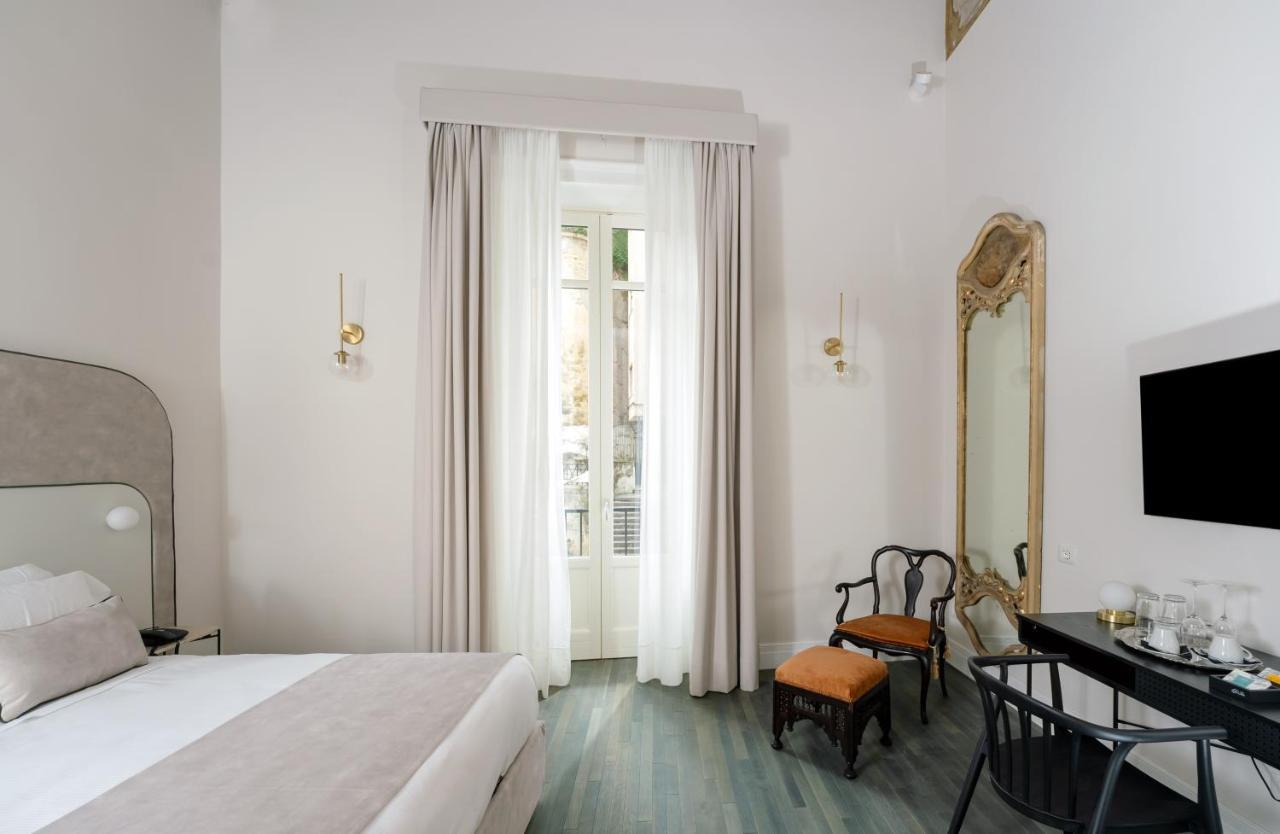 Maison d'hôtes Artemisia Domus - Giardino Naples